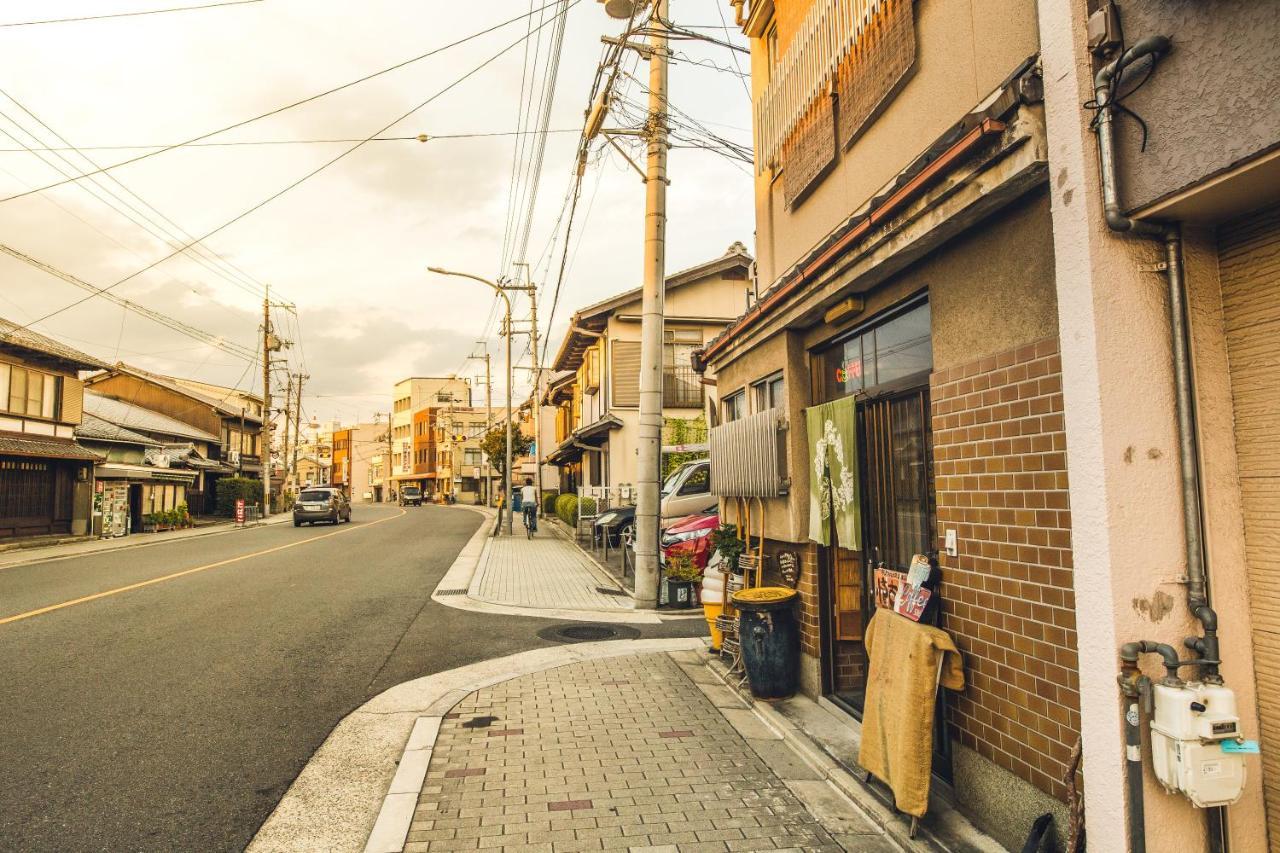 Nostalgic Guesthouse For 1 To 3 Females Or A Group Of 4 People Or More Kyoto Exterior photo